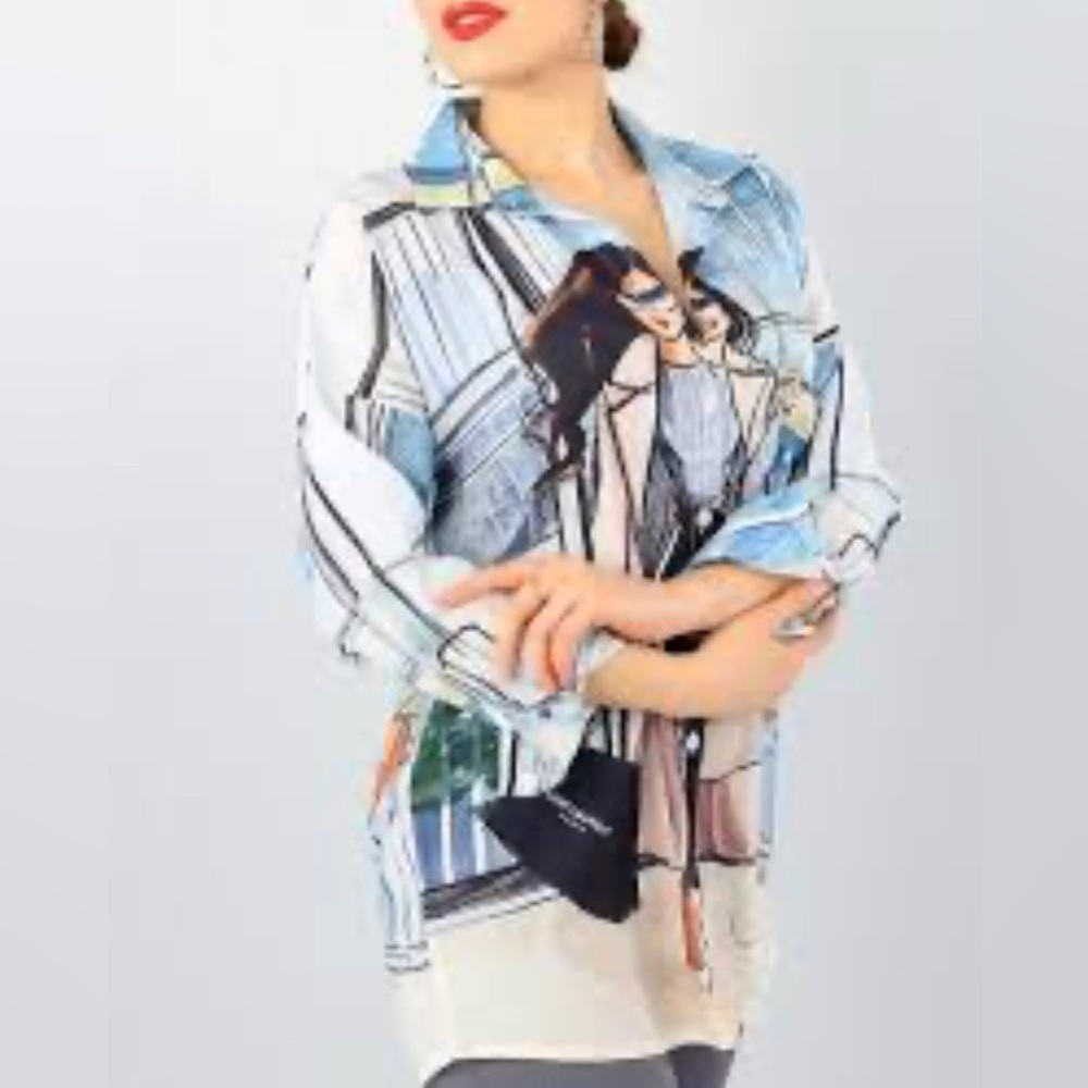 Hatun Atila designer vintage art button up blouse.